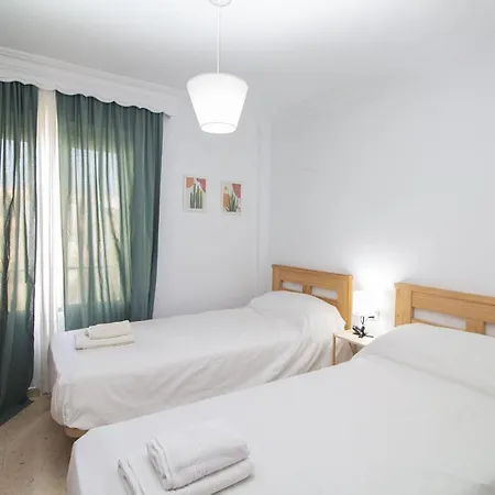Lightbooking Las Marismas Chiclana Apartment
